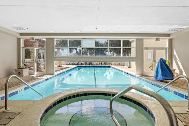 15100 Emerald Coast Pkwy Ph 2, Destin, FL 32541 - view of swimming pool featuring a pool with connected hot tub