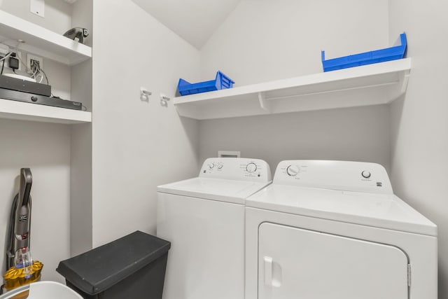 laundry room featuring washing machine and clothes dryer