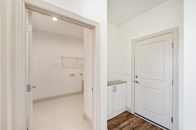 76 Azalea Dr, Freeport, FL 32439 - laundry area with hookup for a washing machine and baseboards