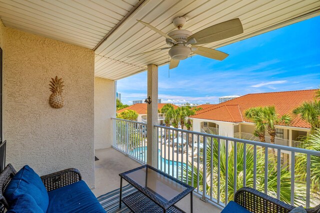 balcony with ceiling fan