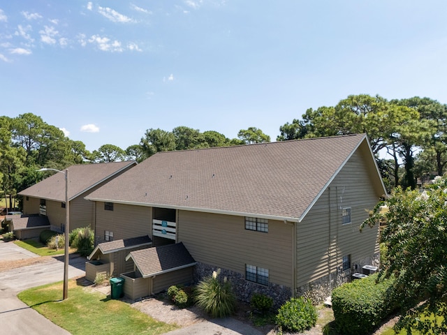 view of property exterior