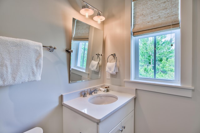 bathroom with vanity