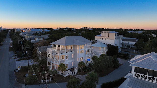 view of aerial view at dusk