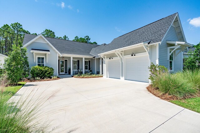 single story home featuring a garage