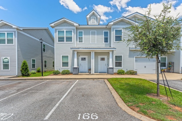 multi unit property featuring uncovered parking