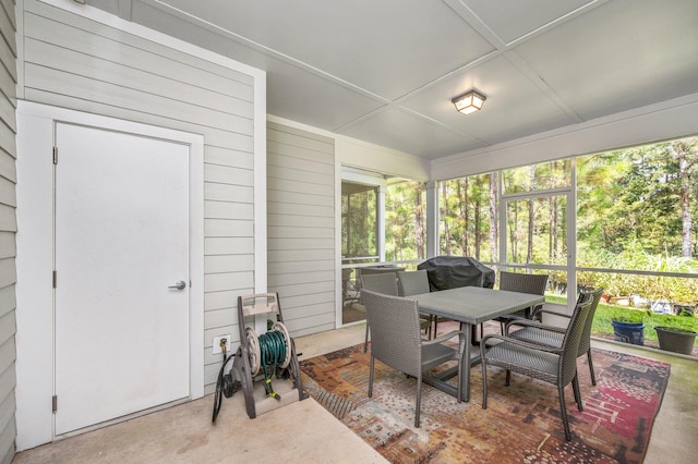 view of sunroom / solarium