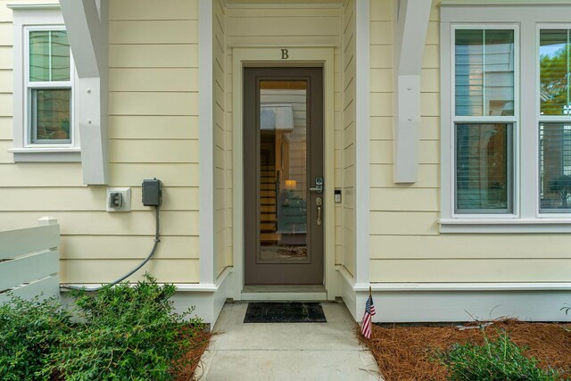 view of property entrance