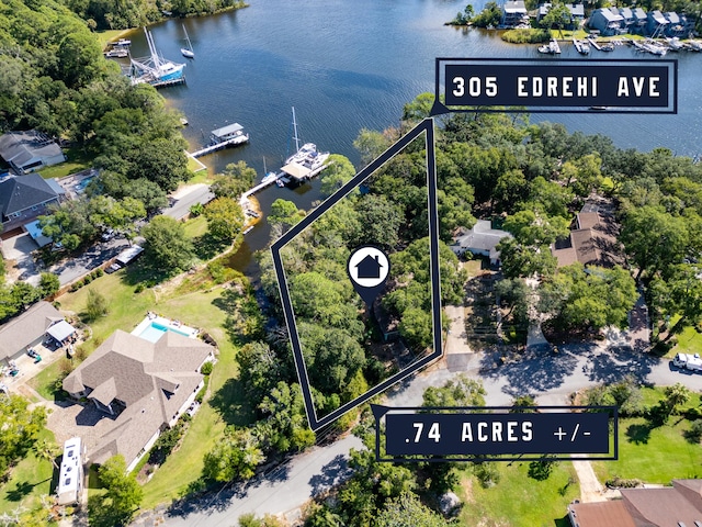 Listing photo 2 for 305 Edrehi Ave, Niceville FL 32578