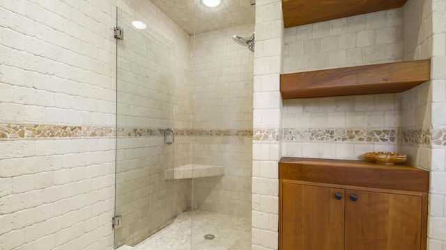 full bathroom featuring a stall shower