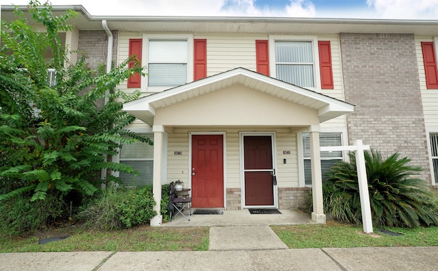 view of front of home with a porch