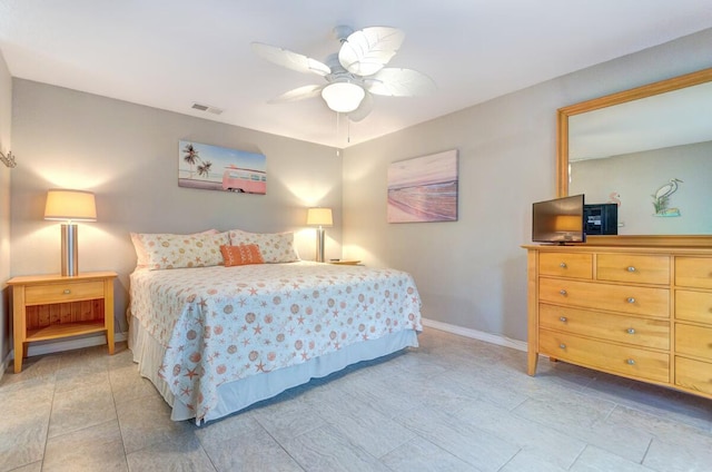 bedroom featuring ceiling fan