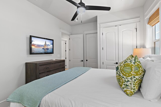 bedroom with ceiling fan