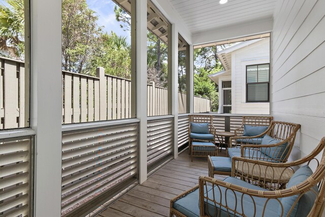 view of sunroom / solarium