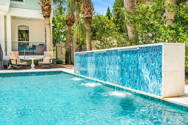 view of outdoor pool
