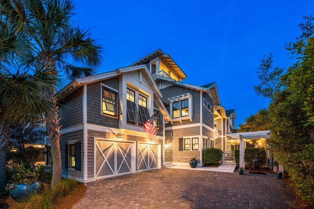 view of front of home featuring a garage