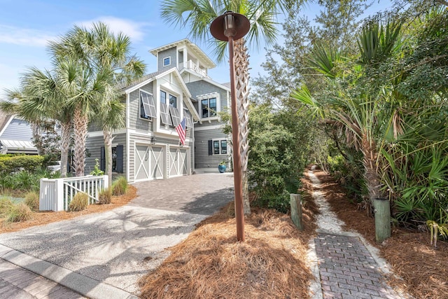 view of front of house featuring a garage