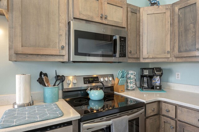 kitchen featuring stainless steel appliances