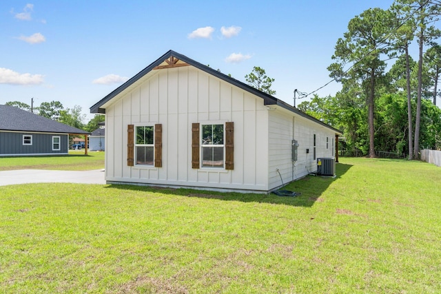 Listing photo 3 for 2404 Andorra St, Navarre FL 32566