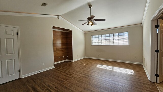 unfurnished bedroom featuring ceiling fan, dark hardwood / wood-style floors, and crown molding