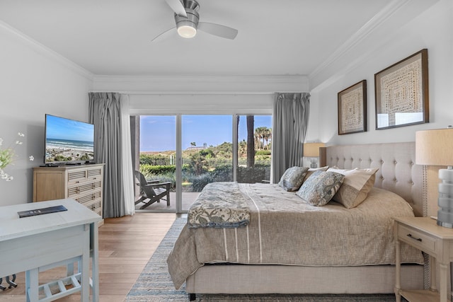 bedroom featuring access to exterior, ceiling fan, ornamental molding, and light hardwood / wood-style floors