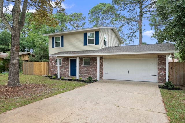 view of front property featuring a garage