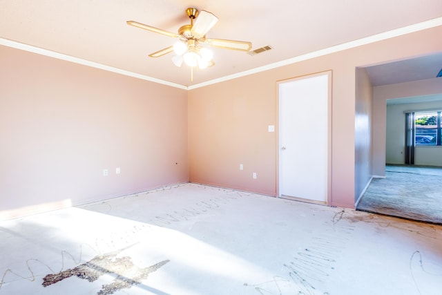 unfurnished room featuring ornamental molding and ceiling fan