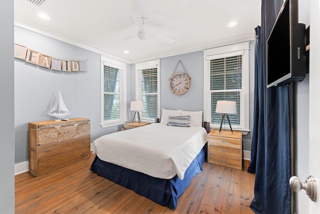 47 Trail Ln, Santa Rosa Beach, FL 32459 - bedroom featuring hardwood / wood-style floors, ceiling fan, recessed lighting, and crown molding