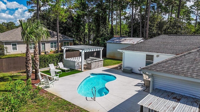 view of pool featuring a pergola and a patio area