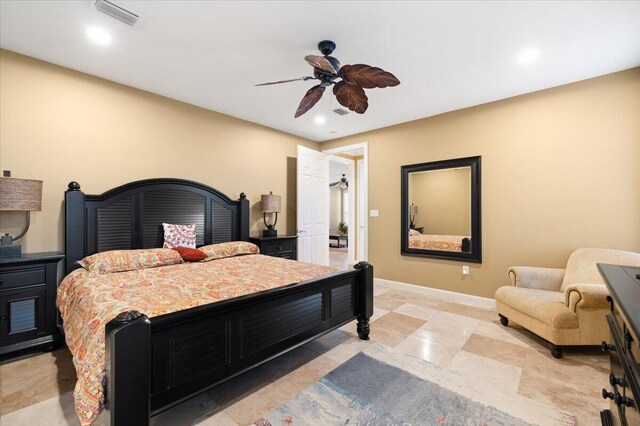 bedroom with ceiling fan