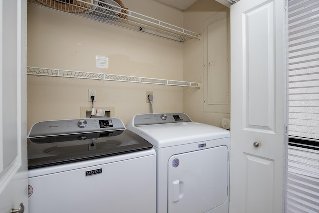 114 Main Sail Dr Unit 137, Miramar Beach, FL 32550 - washroom featuring independent washer and dryer