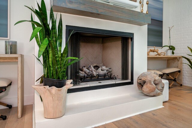 interior details featuring hardwood / wood-style floors