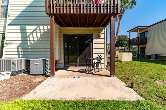 view of patio / terrace featuring cooling unit