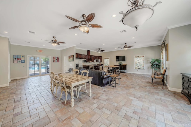 dining space with a ceiling fan, visible vents, and recessed lighting