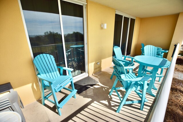 1150 Santa Rosa Blvd Unit 117, Fort Walton Beach, FL 32548 - view of balcony