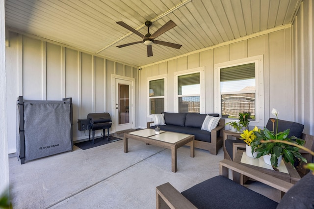 view of patio / terrace with an outdoor hangout area and ceiling fan