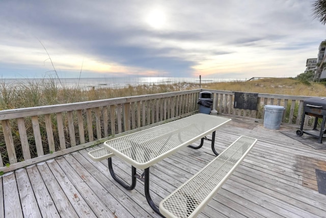 view of deck at dusk