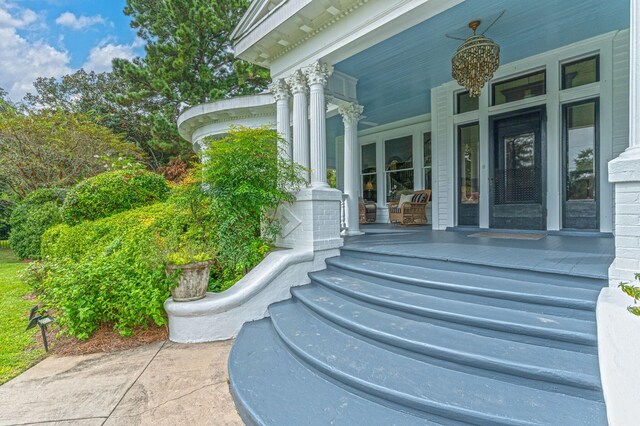 view of patio / terrace with covered porch