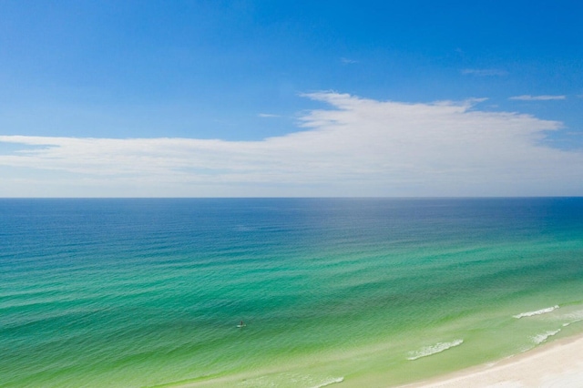 Listing photo 3 for 4710 Ocean Blvd, Destin FL 32541