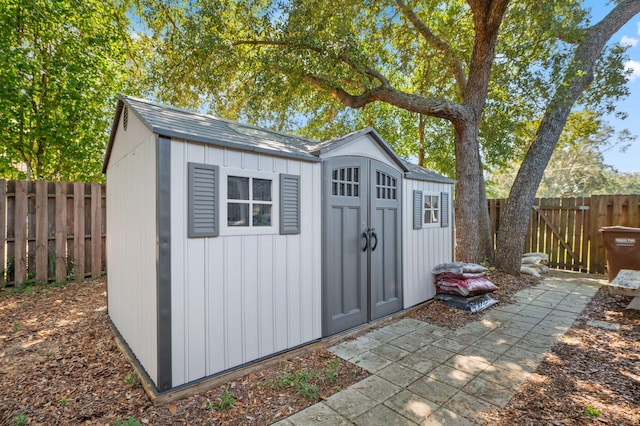 view of outbuilding