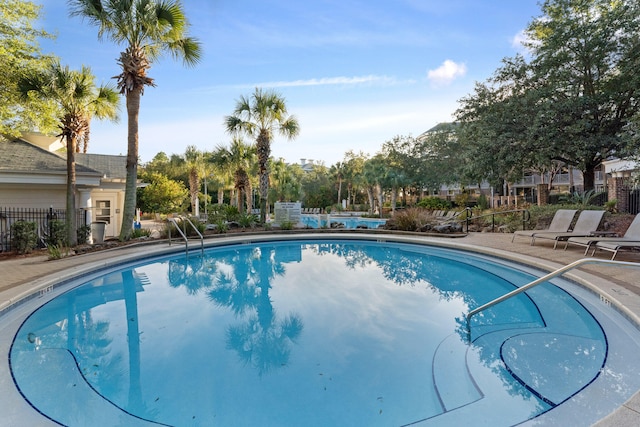 view of swimming pool