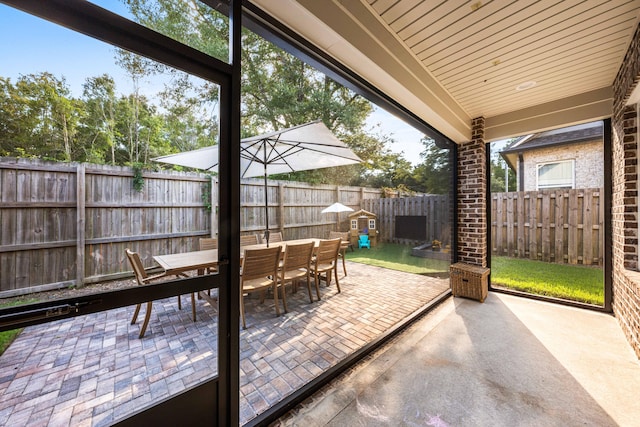 view of unfurnished sunroom