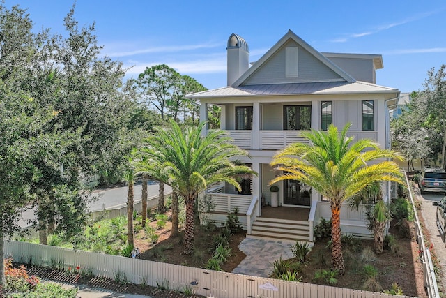 view of front of home with covered porch