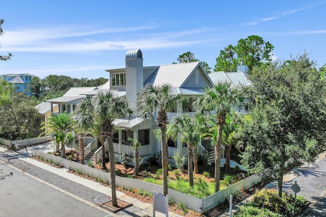 view of front of house