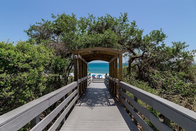 view of property's community featuring a water view