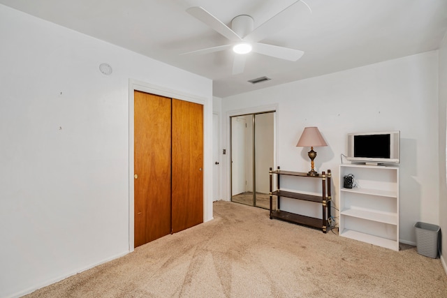 bedroom with carpet flooring and ceiling fan