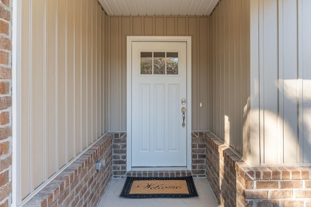 view of property entrance