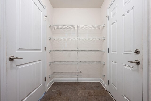 2826 Shoni Dr, Navarre, FL 32566 - view of pantry