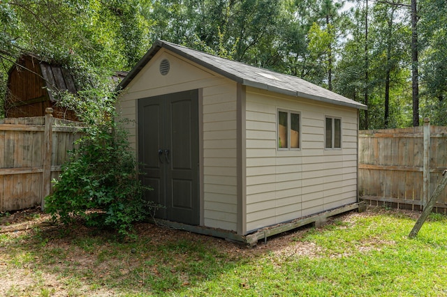 view of outbuilding