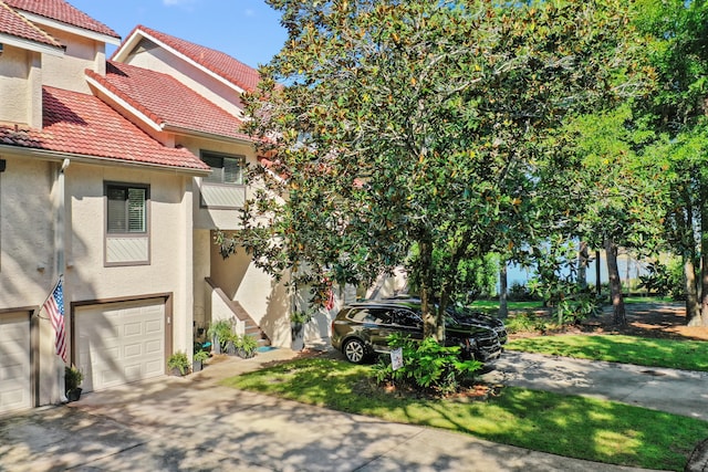 view of front of home with a garage