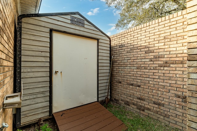 view of outbuilding